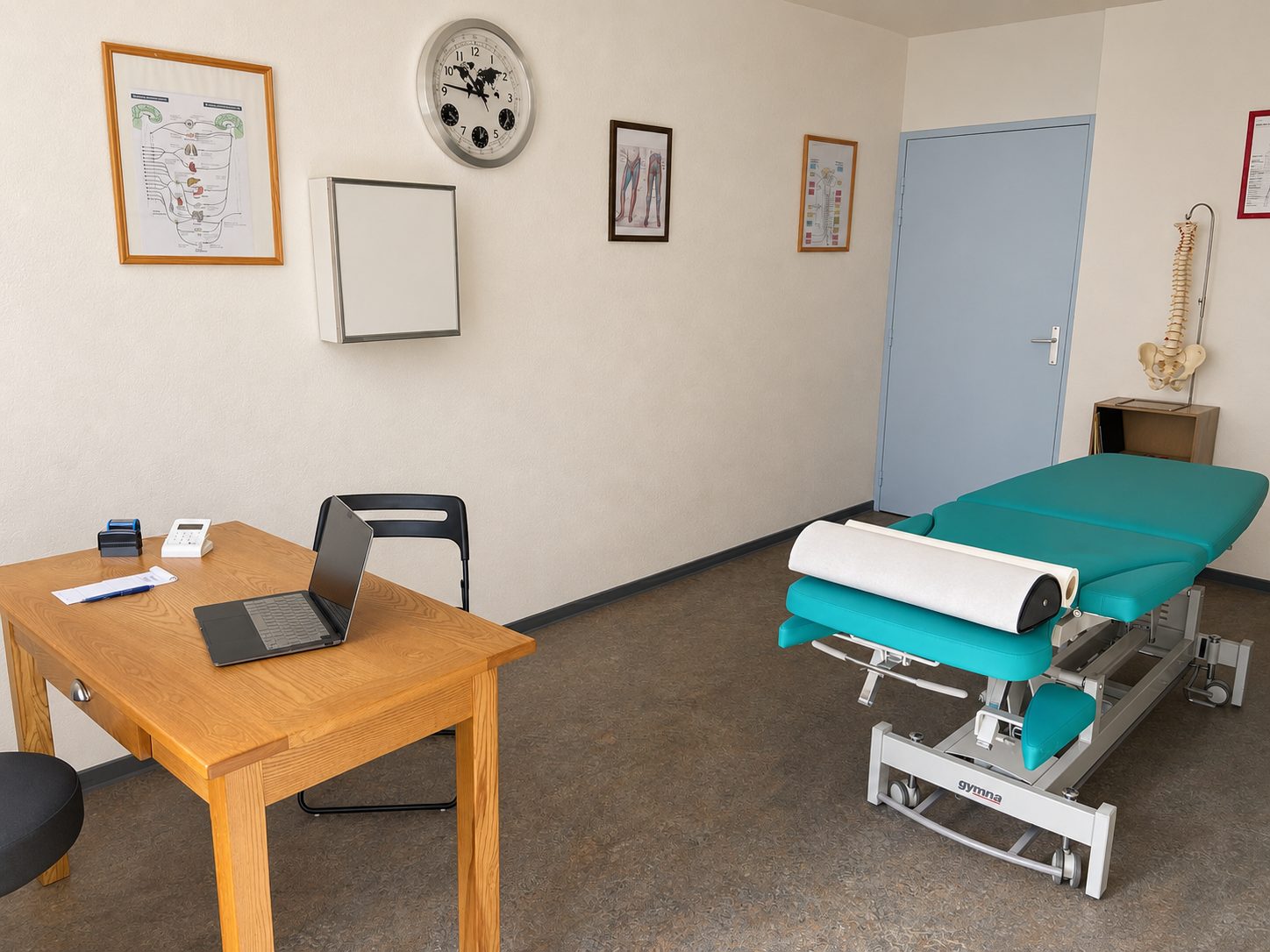 Salle de consultation d'ostéopathie à La Tour-du-Crieu, en Ariège
